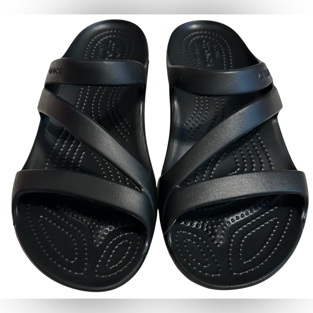 NWT CROCS Kadee II Black Sandals SZ 9